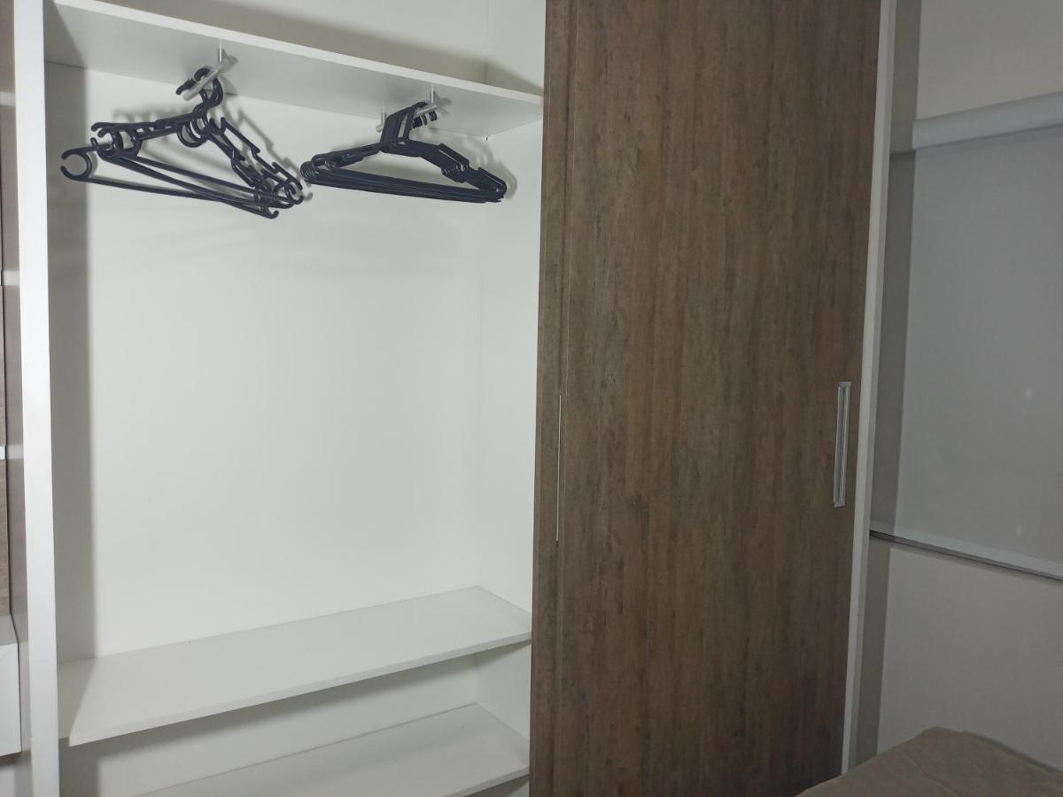 Apartamento Encantador Em กูรีตีบา ภายนอก รูปภาพ