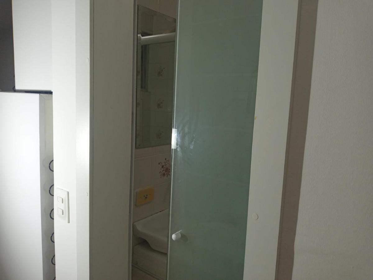 Apartamento Encantador Em กูรีตีบา ภายนอก รูปภาพ