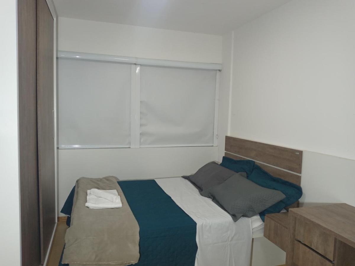 Apartamento Encantador Em กูรีตีบา ภายนอก รูปภาพ